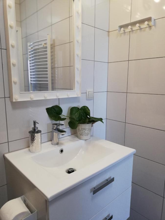 Froja Apartment Zator Ngoại thất bức ảnh
